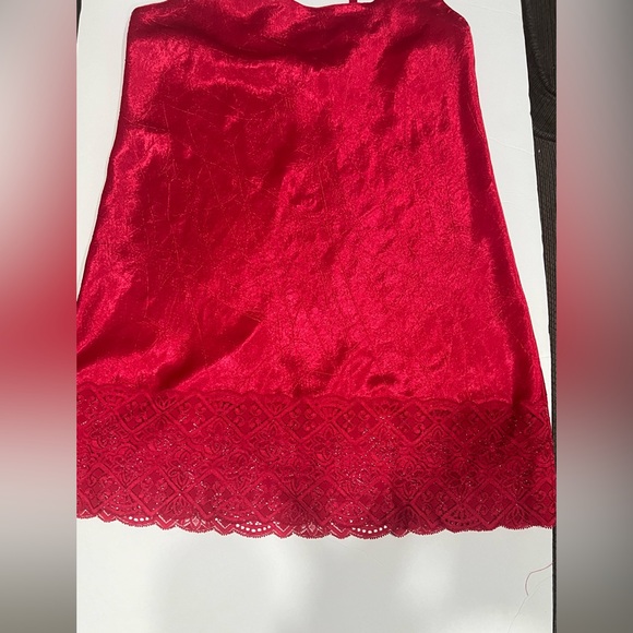 Vintage Victoria Secret Red Nightie with Lace Trim - Size P (XS) - Picture 3 of 6